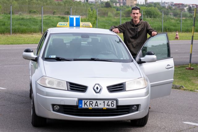 kresz tanfolyam, kresz tanfolyam Pécs, kresz oktatás, kresz oktatás Pécs, kresz oktatás Szigetvár, kresz oktatás Szentlőrinc